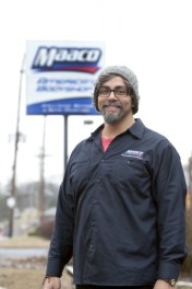 undercover-boss-maaco-jose-455x684